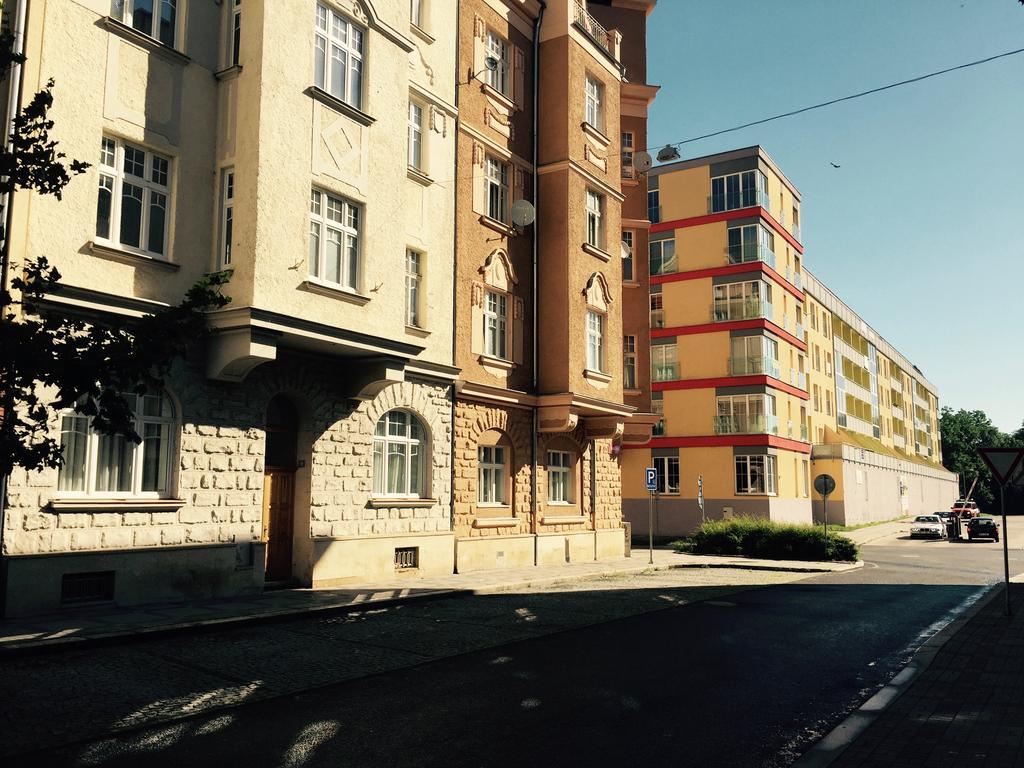 Apartment Karla Capka Street Karlovy Vary Exterior photo